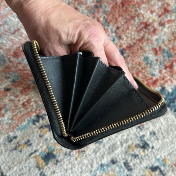 GUCCI Sherry Round Zippy Long Wallet Leather Black Red Authentic MWa0102 - Picture 9 of 9